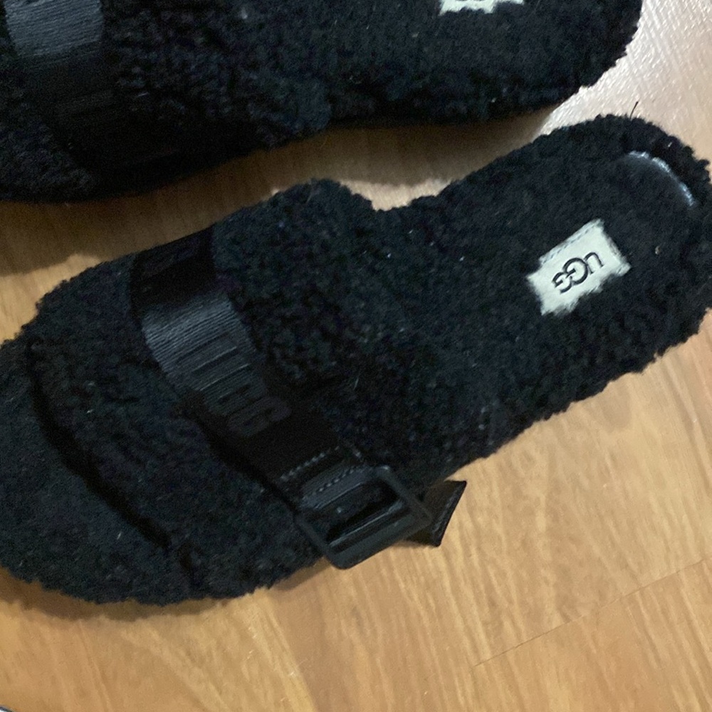 Ugg Slides (Slip On) - image 3